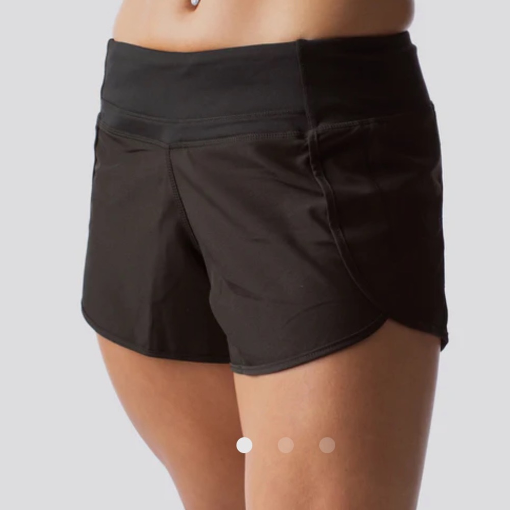 Born Primitive Free Flow Shorts Large - Size Large